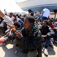 Козловскис: Латвия не готова принять 700 беженцев из Африки