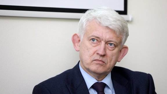 Vai viņus aizstāvēt ir patriotiski? Advokāts Egils Radziņš: "TV Rain" bija kā vakcīna mūsu sabiedrībai