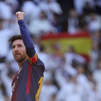 'Barcelona' 25. reizi vēsturē triumfē Spānijas čempionātā