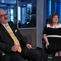 'Delfi TV ar Jāni Domburu': Ušakovs lēnām tuvojas patiesībai par okupāciju, vērtē Levits