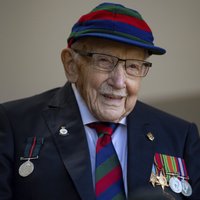100 gadu vecumā no dzīves aizgājis britu ziedojumu akcijas varonis