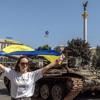 'Nekur nevaldīs tirānija' – Zelenskis sola atgūt visu Ukrainas teritoriju