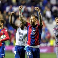 'Levante' pārvelk svītru 'FC Barcelona' cerībām Spānijas čempionāta sezonu noslēgt bez zaudējumiem