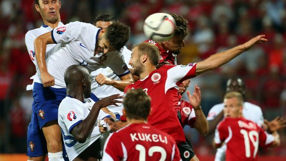 Portugal s Miguel Veloso