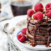 Kārdinošas šokolādes desertu receptes tiem, kas neietur diētu
