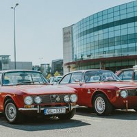 Foto: Pie 'Arēnas Rīga' pulcējušies 350 klasiskie auto