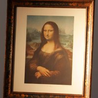 Marsela Dišāna ūsainā 'Mona Liza' pārdota par 750 tūkstošiem dolāru
