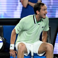 ATP nosoda 'netaisnīgo' Krievijas un Baltkrievijas spēlētāju nepielaišanu Vimbldonas turnīram