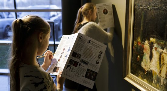 Radīta mākslas piedzīvojumu karte bērniem mākslinieka Tīdemaņa iepazīšanai