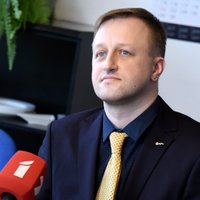 Все объединить, русское ТВ заменить на роботов: LTV возглавил аналитик Olainfarm Гиелс