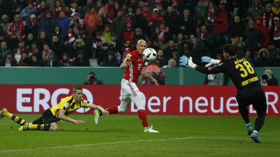 Bayern v Borussia Dortmund, DFB Pokalб Arjen Robben  