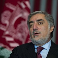 Nošauj divus Afganistānas prezidenta amata pretendenta palīgus