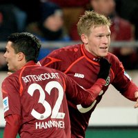 'Hannover 96' komanda gatavojas izpirkt Rudņeva kontraktu no Hamburgas SV
