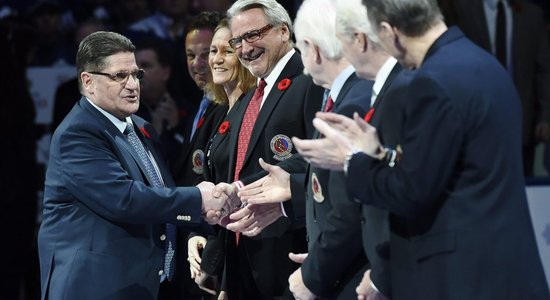 Сергей Макаров введен в Зал хоккейной славы в Торонто