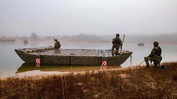 Latvijas bruņoto spēku un NATO kaujas grupu kopīgas militārās mācības “Bold Axe” - 9