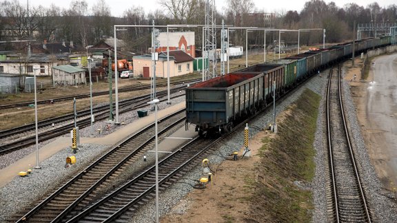 Atklāj modernizēto Šķirotavas stacijas šķirošanas uzkalnu - 3