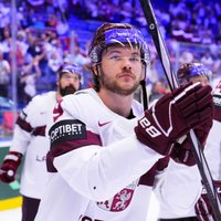 Latvijas hokeja izlase Rīgā atgriezīsies trešdienas vakarā
