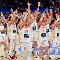 Spānijas basketbolistes nosargā Eiropas čempioņu troni