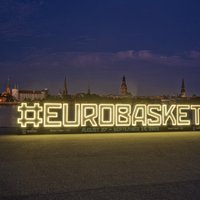 Foto: Gadu pirms "EuroBasket 2025" sākuma Rīgā atklāj turnīra simbolu