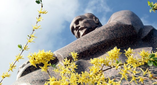 Ļvivas Akadēmiskais drāmas teātris iestudē Raiņa lugu 'Pūt, vējiņi'