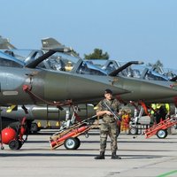 Истребители НАТО перехватили над Латвией самолет