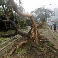 ФОТО: на Филиппинах из-за тайфуна эвакуированы 450 000 человек