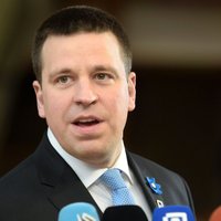 Igaunijas premjerministrs Jiri Ratass paziņojis par atkāpšanos no amata