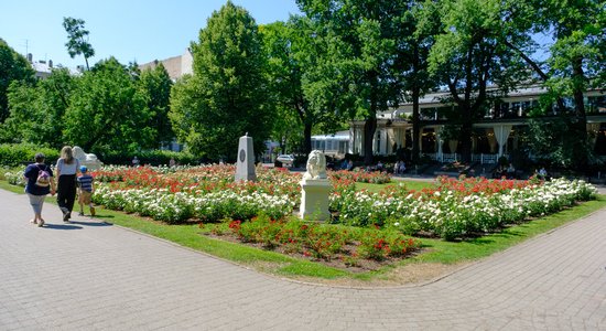 Rīgas pašvaldība aizliegusi Vērmanes dārzā rīkot Krievijas flotes piemiņas pasākumu