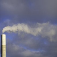 Gaisa piesārņojums Lietuvā paaugstinājies; trūkst datu par Latviju