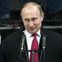 Bloomberg: заявления Путина снизили вероятность отмены санкций против России