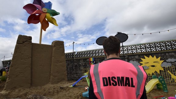 Banksy Dismaland - 8