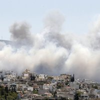 Grieķijā mežu ugunsgrēka dēļ evakuēti ciemi
