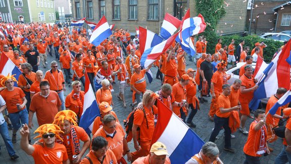 Nīderlandes futbola līdzjutēji - 54