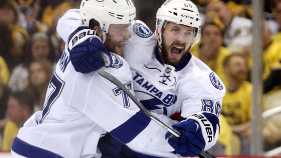 Tampa Bay Lightning defenseman Victor Hedman (77) congratulates right wing Nikita Kucherov (86)