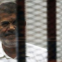 Bijušajam Ēģiptes prezidentam Mursi piespriež 20 gadu cietumsodu