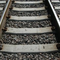 Atklāta atjaunotā dzelzceļa līnija no Mažeiķiem uz Reņģi