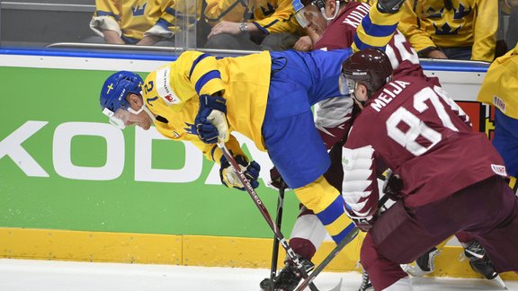 Hokejs, pasaules čempionāts: Latvija - Zviedrija