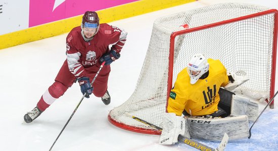 Latvijas U-20 hokejisti pārbaudes turnīrā pieveic Lietuvas pieaugušo izlasi