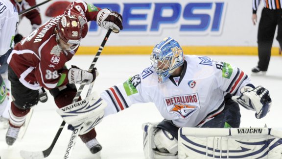 KHL spēle hokejā: Rīgas Dinamo - Metallurg Magņitogorska - 94