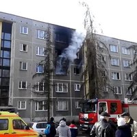 ФОТО, ВИДЕО: В Кенгарагсе загорелась квартира - эвакуированы три человека