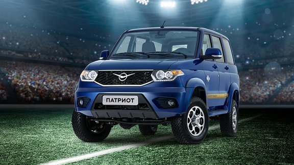 'UAZ Patriot' speciāli futbolam