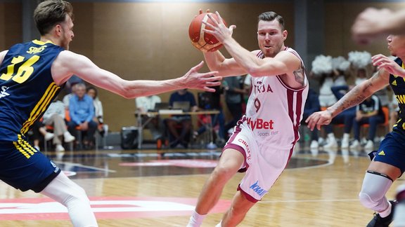 Basketbols, pārbaudes spēle: Latvija - Zviedrija