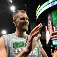 Porziņģa atveseļošanās posmā vērojams labs progress, saka 'Celtics' treneris