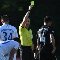 Rīgas futbola klubi pēc derbija saņem 740 eiro sodu