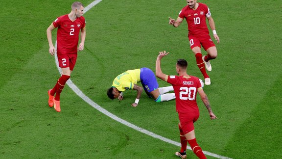 Futbols, Pasaules kauss: Brazīlija - Serbija