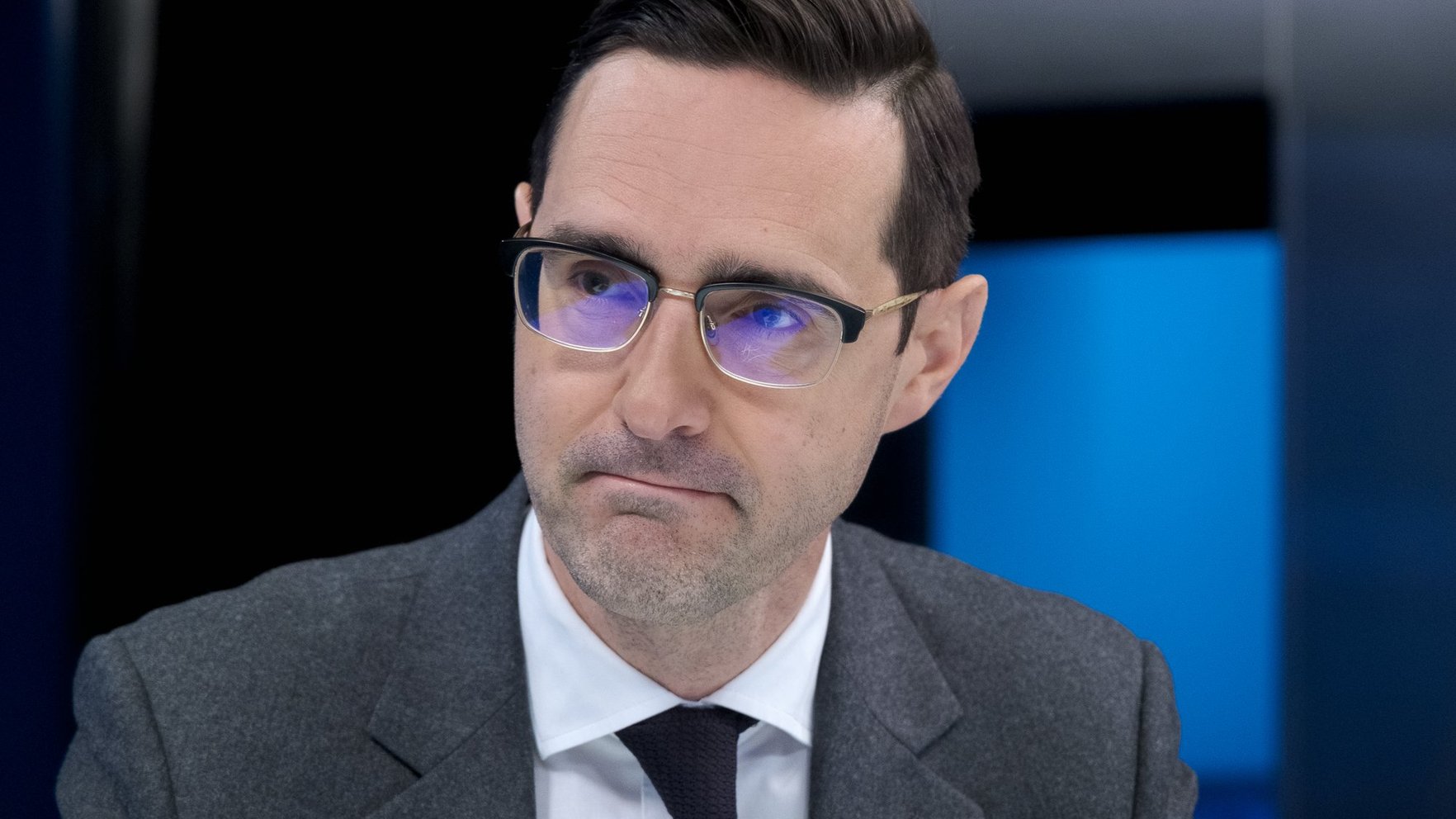 Četri miljardi eiro – LVC lēš Latvijas autoceļu atjaunošanā paveicamo darbu apjomu