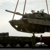 ASV beidzot apsver ieroču sūtīšanu Ukrainai