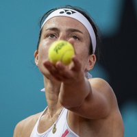 Sevastova zaudē Īstbornas 'WTA 500' turnīra kvalifikācijā, bet tiek pamatturnīrā kā laimīgā zaudētāja