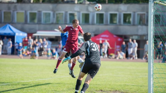 Latvijas futbola zvaigžņu komanda 