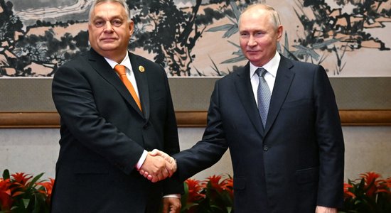 Виктор Орбан прибыл с необъявленным визитом в Москву